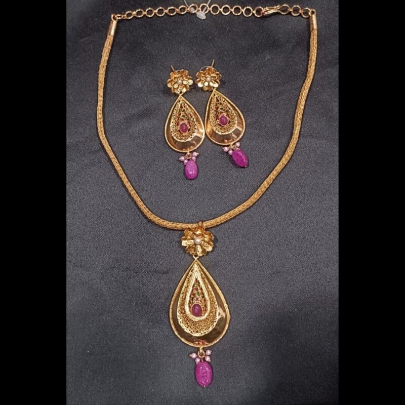 Exquisite One Gram Gold-Plated Jewelry Set with Purple Stone Pendant and Earrings - Image 3