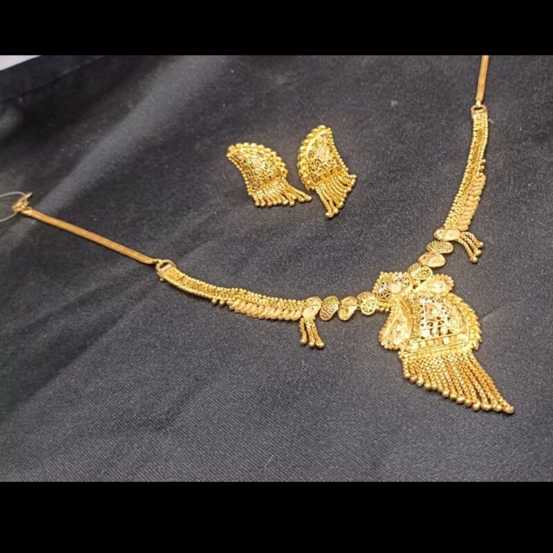 Sophisticated One Gram Gold-Plated Necklace - Image 3