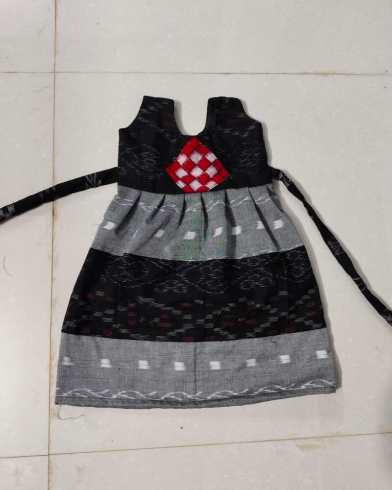 Elegant Sambalpuri Printed Frock – Traditional Handloom Craftsmanship for Kids