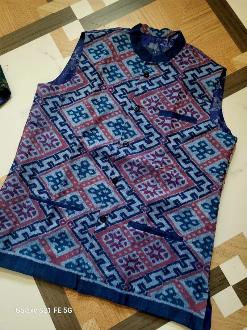 Timeless Threads – Men's Sambalpuri Handloom Cotton Jacket