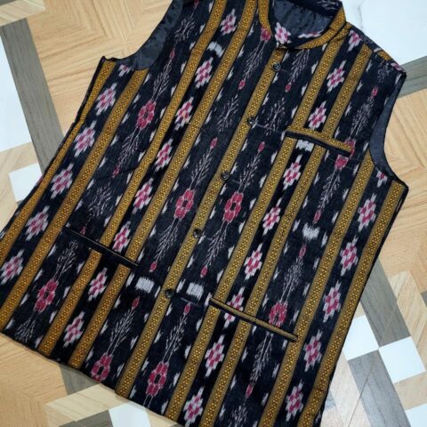 Timeless Threads – Men's Sambalpuri Handloom Cotton Jacket
